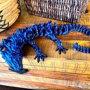 Large articulated dragon